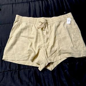 GAP Utility Drawstring Shorts.